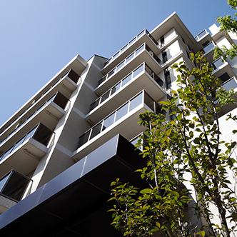 レアシス国立大学通り